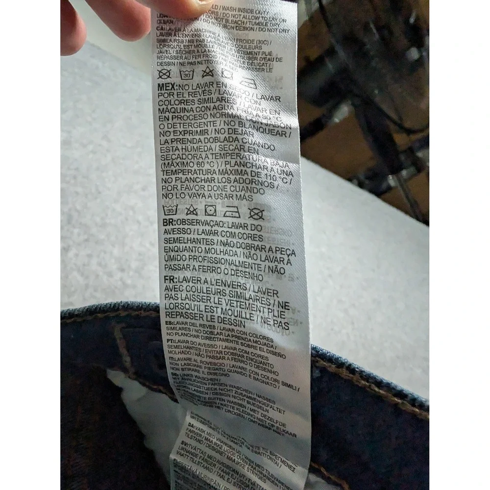 Levis 511 Slim Fit Boys Jeans Size 12 Reg 26x27 Medium Wash Performance Stretch‎